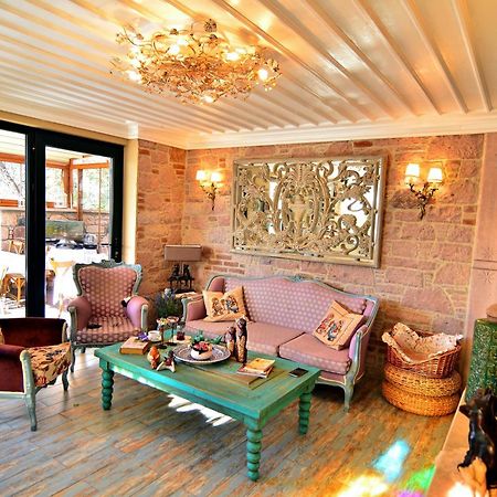 Fikretbey Konagi Hotel Ayvalı Buitenkant foto