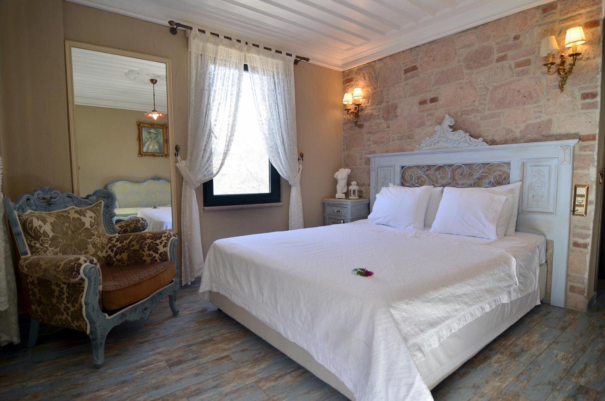 Fikretbey Konagi Hotel Ayvalı Buitenkant foto
