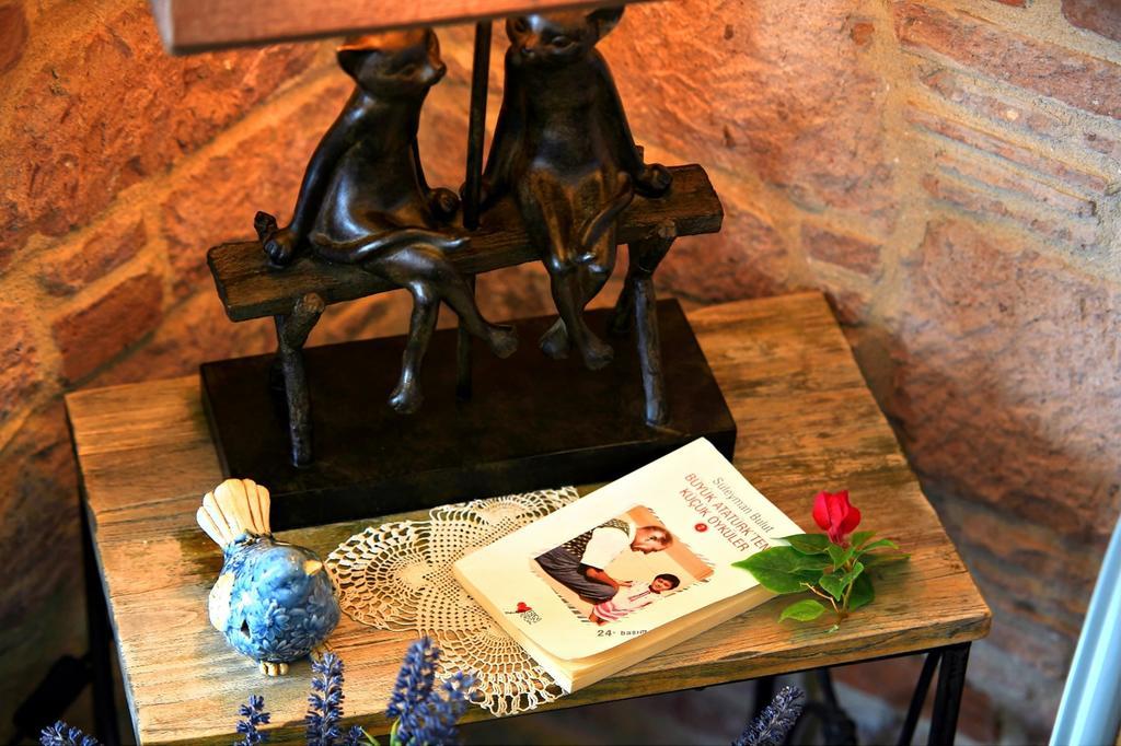 Fikretbey Konagi Hotel Ayvalı Buitenkant foto