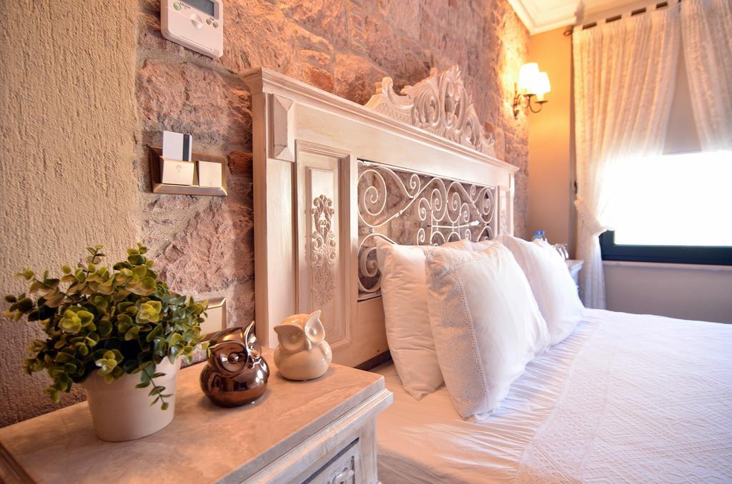 Fikretbey Konagi Hotel Ayvalı Buitenkant foto